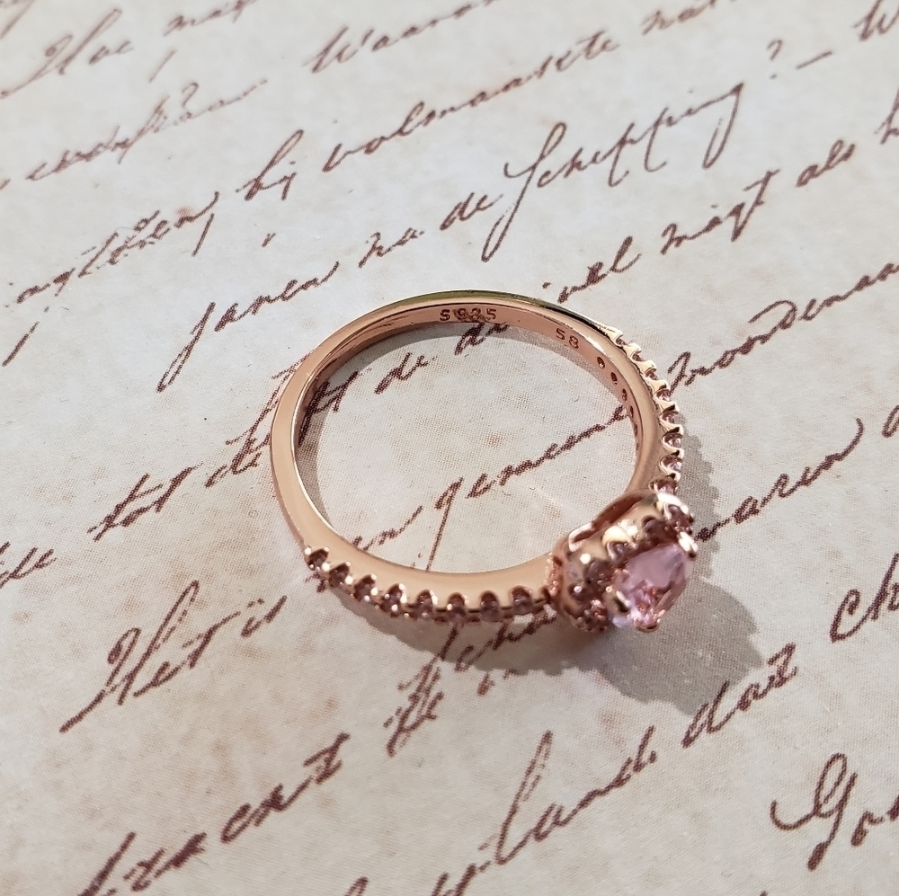𝅺rose gold ring - Picture 3 of 8